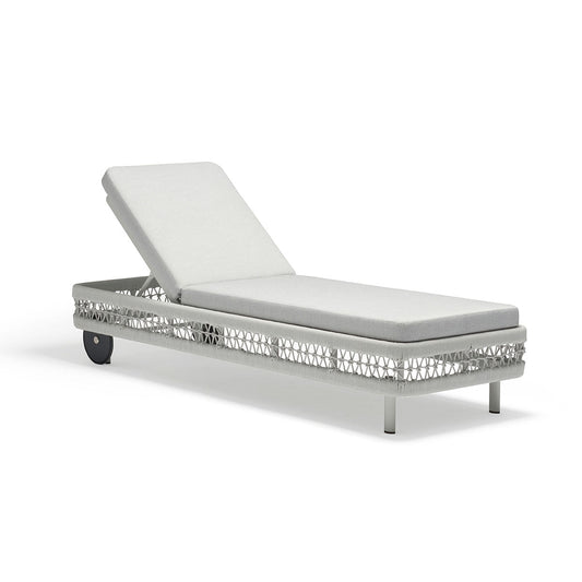Clique Chaise Lounge