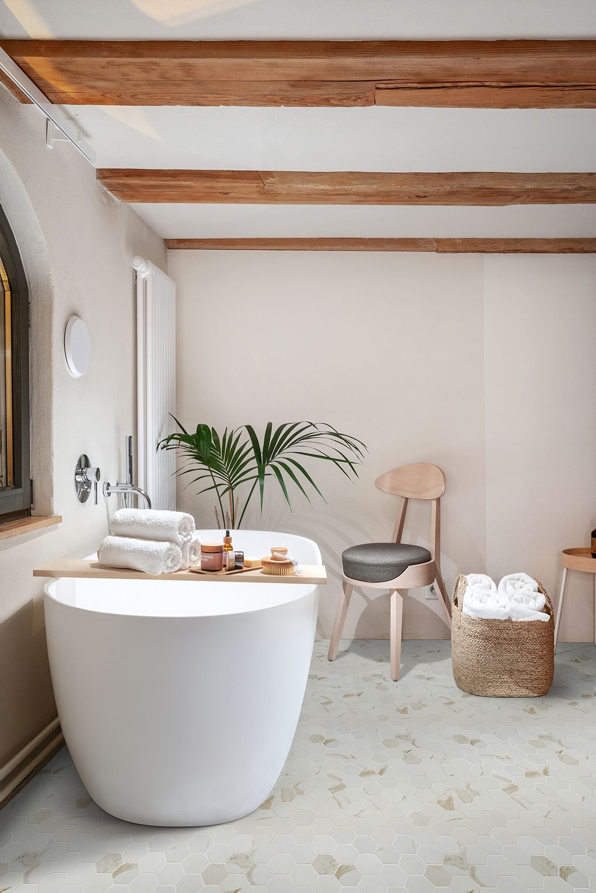 Calacatta Porcelain Tile