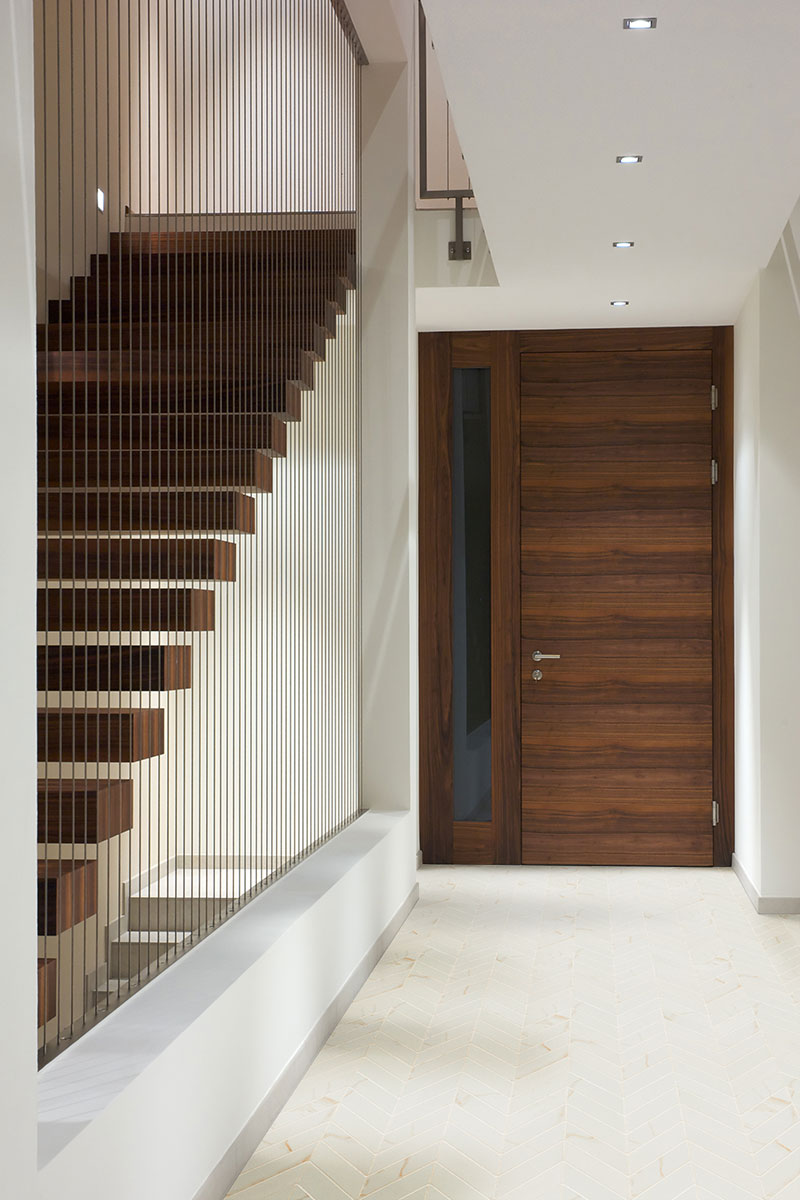 Calacatta Porcelain Tile