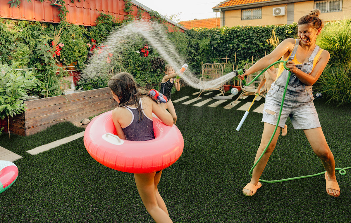 Evergrass® MEADOW GREEN PET-TURF 91