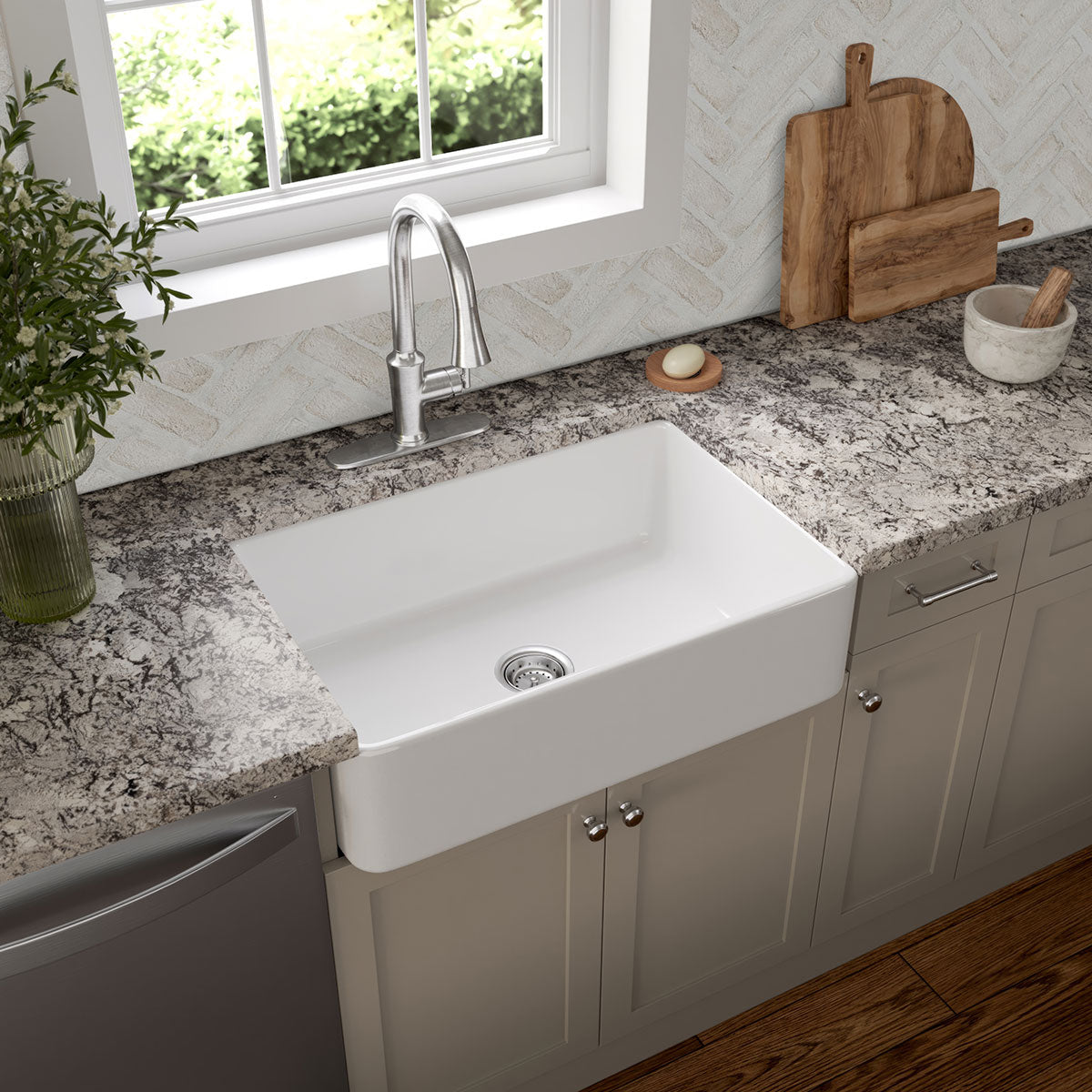 FIRECLAY FARMHOUSE WHITE SINGLE BOWL-3020