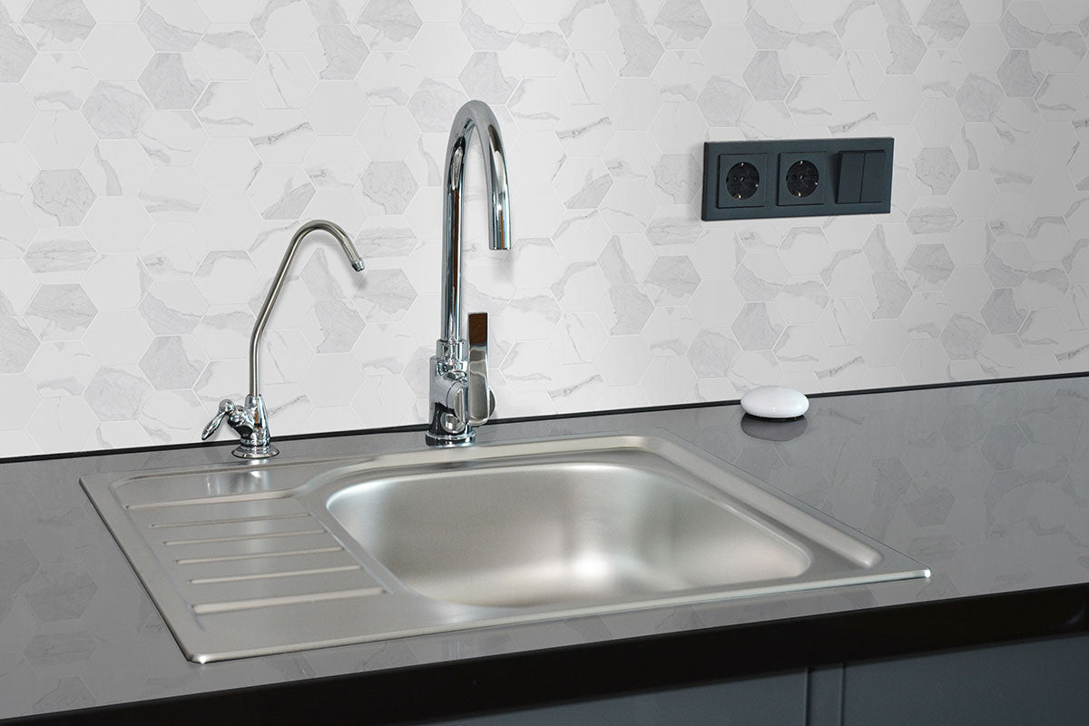 Statuary Porcelain Tile