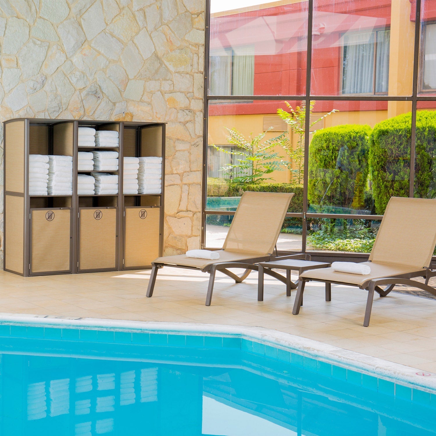 Sunset Towel Valet Single Unit
