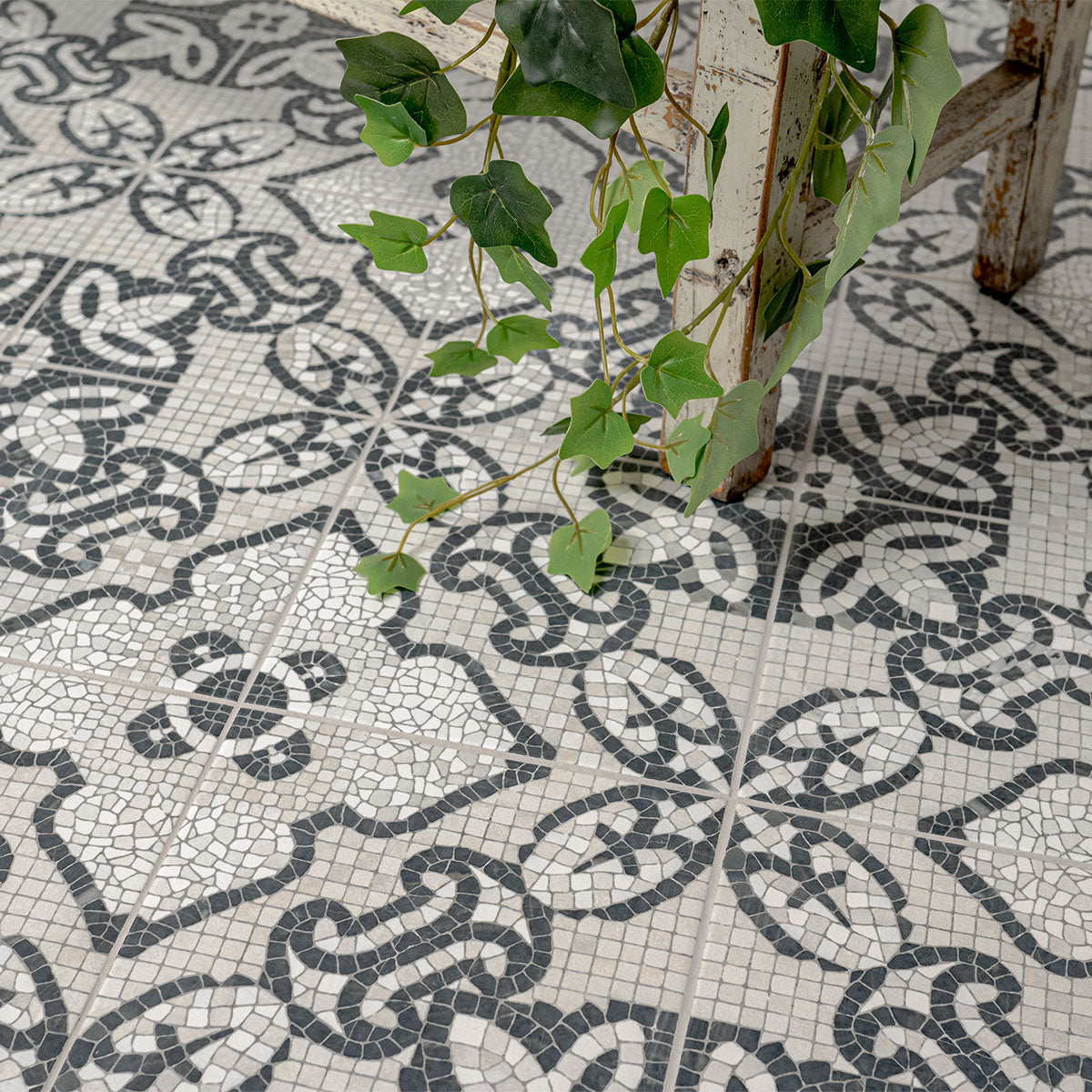 TRASTEVERE 8X8 Porcelain Tile
